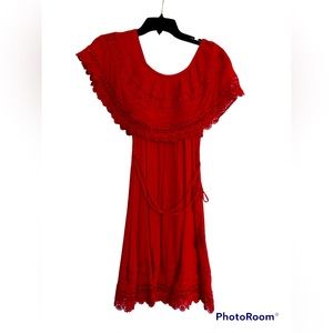 Red dress, ontheland